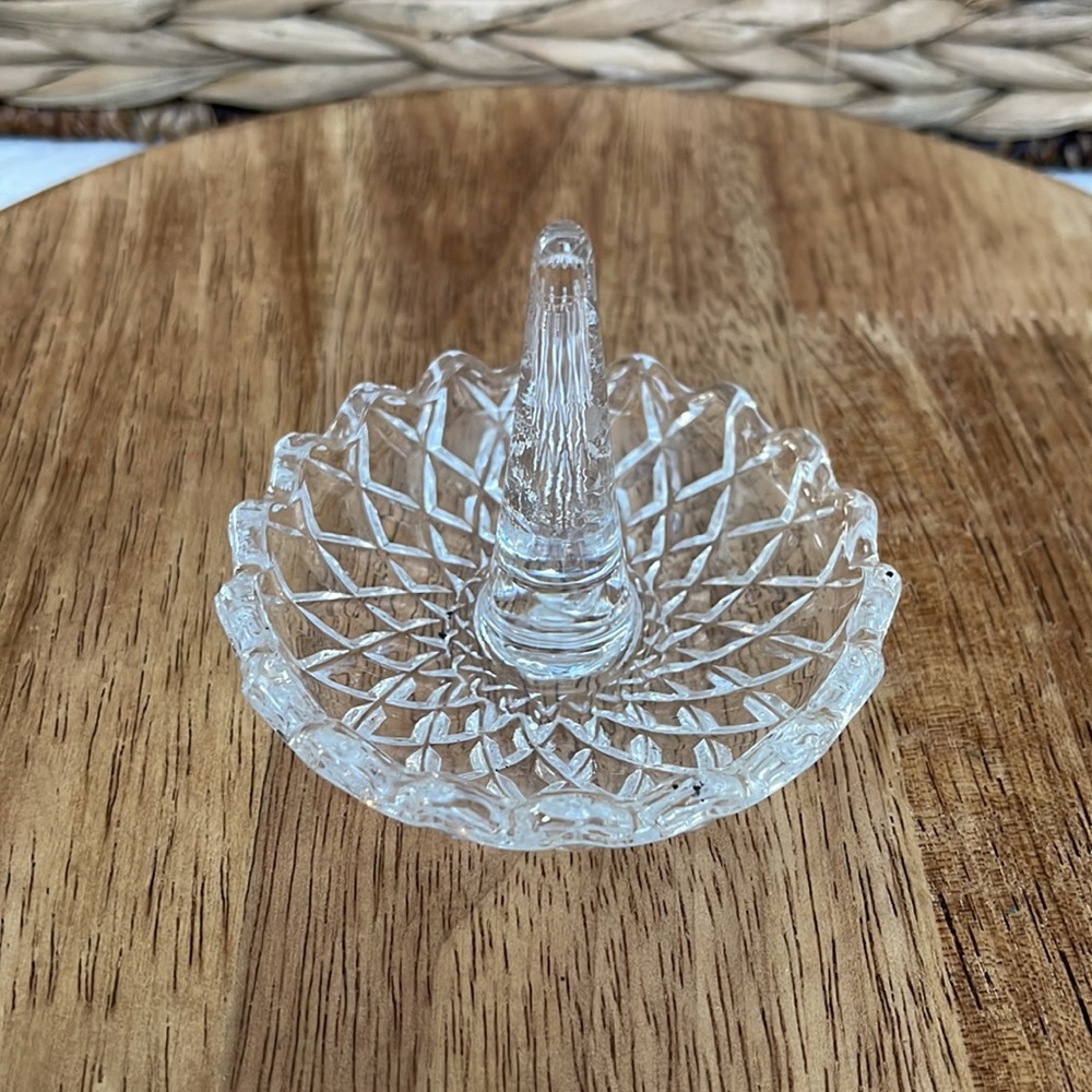 Round Cut Glass Edges Jewelry Ring Holder 3 1/4” Wide x 2 3/4” Height